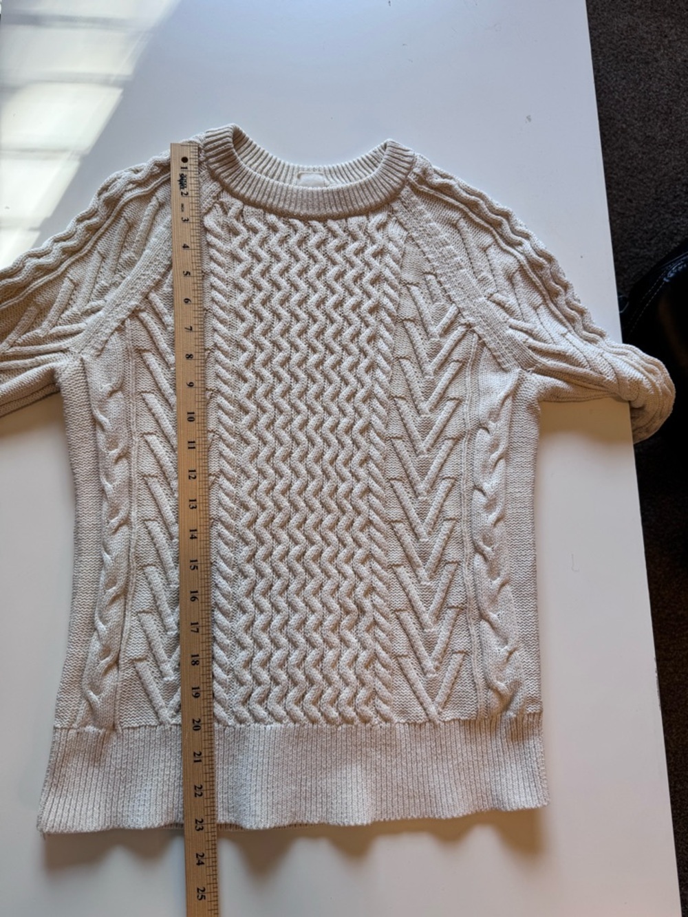 GAP Wavy cable knit crew neck sweater 💯% cotton off white Women’s size Medium - Picture 7 of 8
